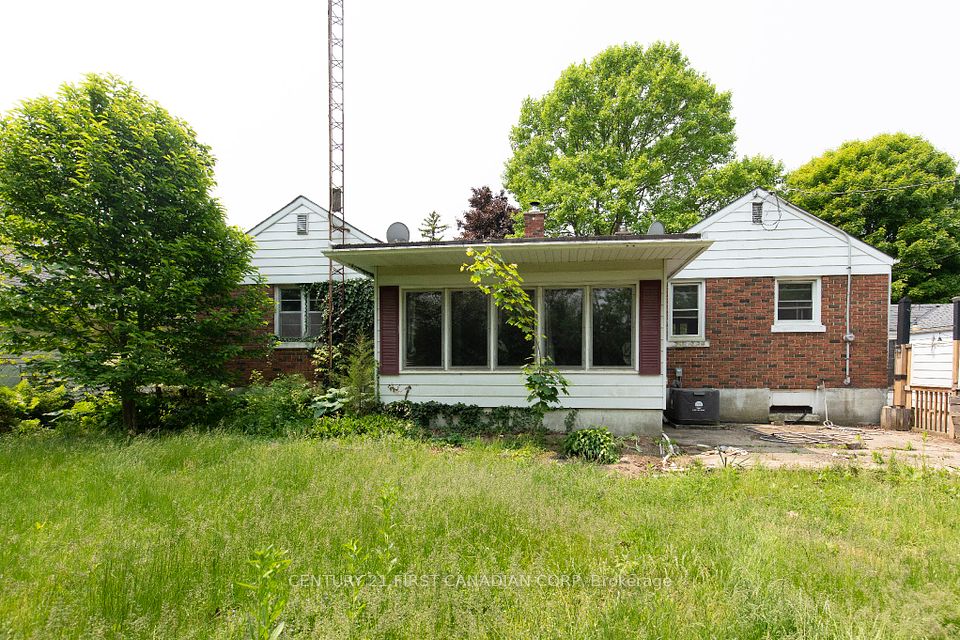 153 Graham Road, West Elgin, ON N0L 2P0