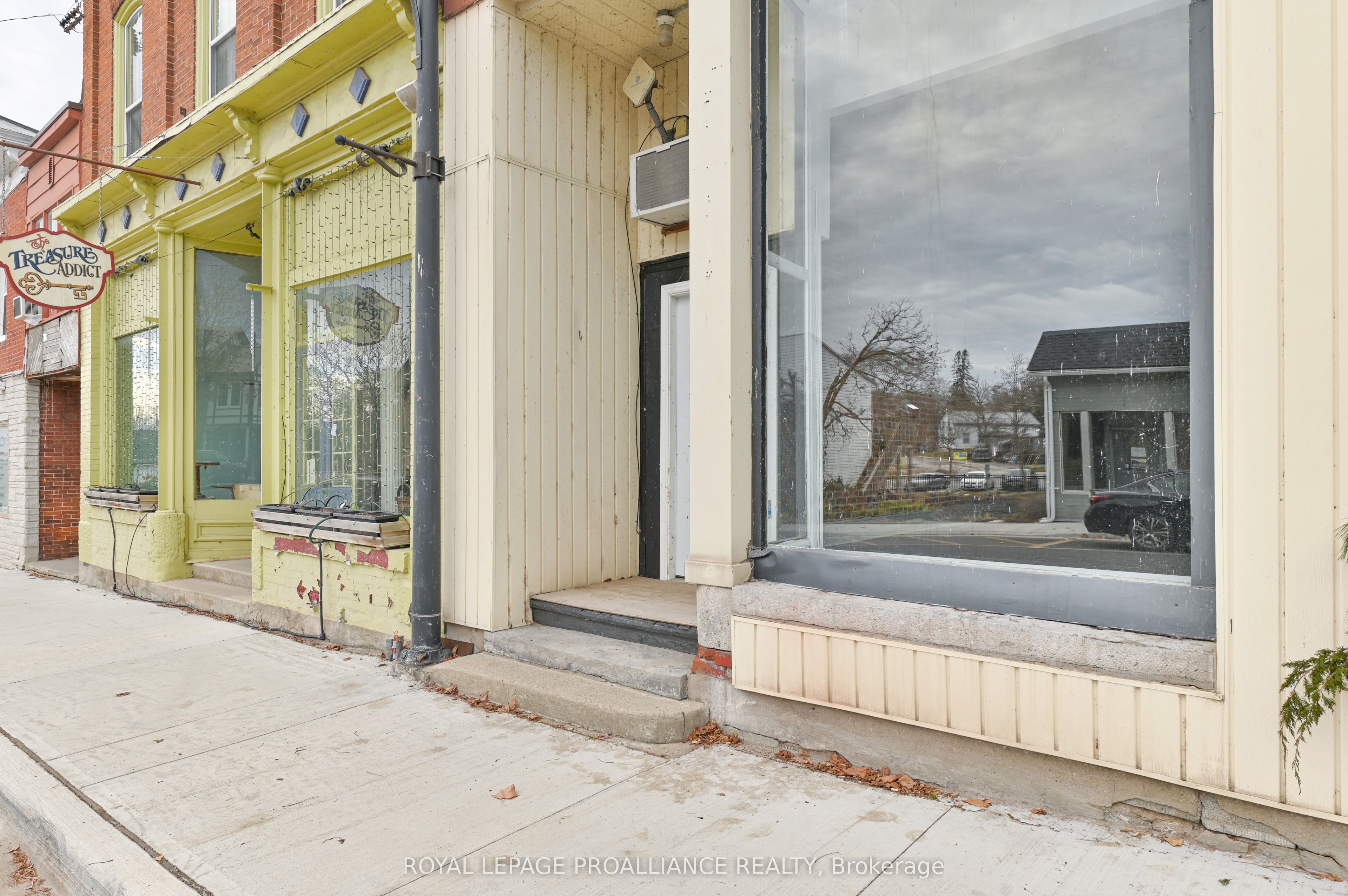 34 Mill Street