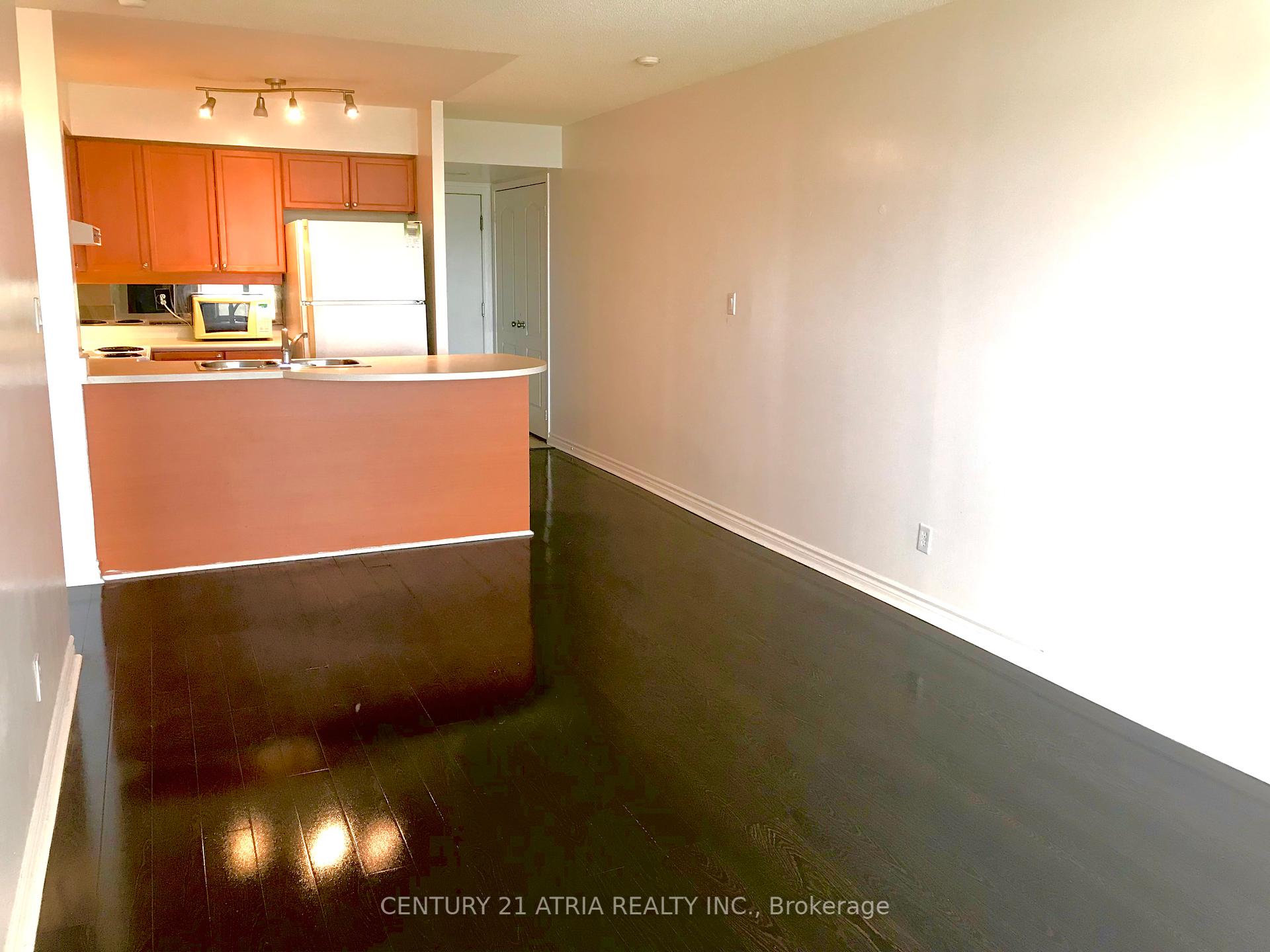 1 Bedroom Condo at 3 Rean, Toronto For sale