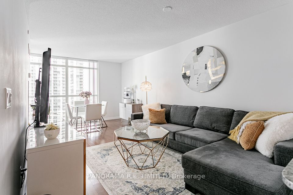 205 Sherway Gardens