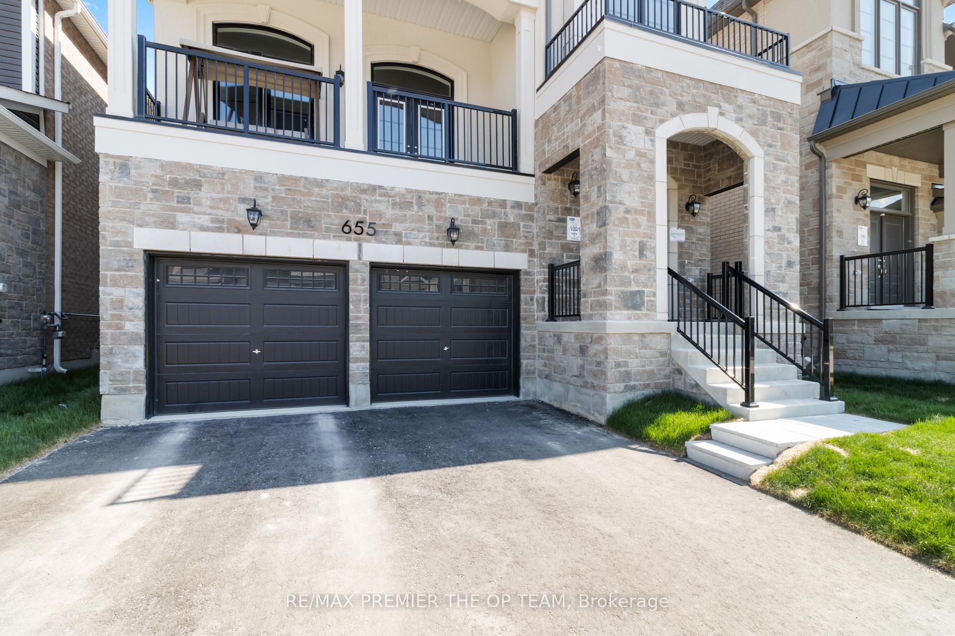 655 Newlove Street, Innisfil, ON L9S 0R9