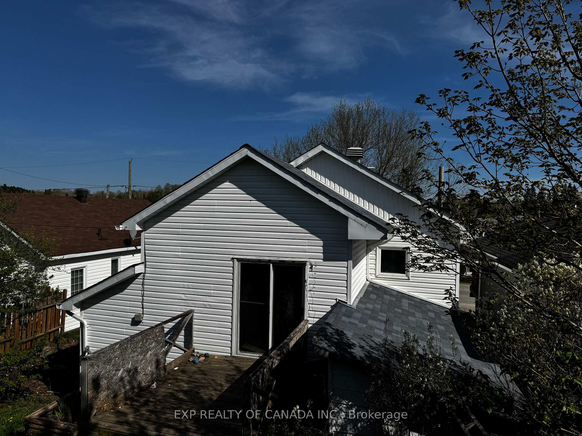 47 Queen Street, Kirkland Lake, ON P2N 2R2