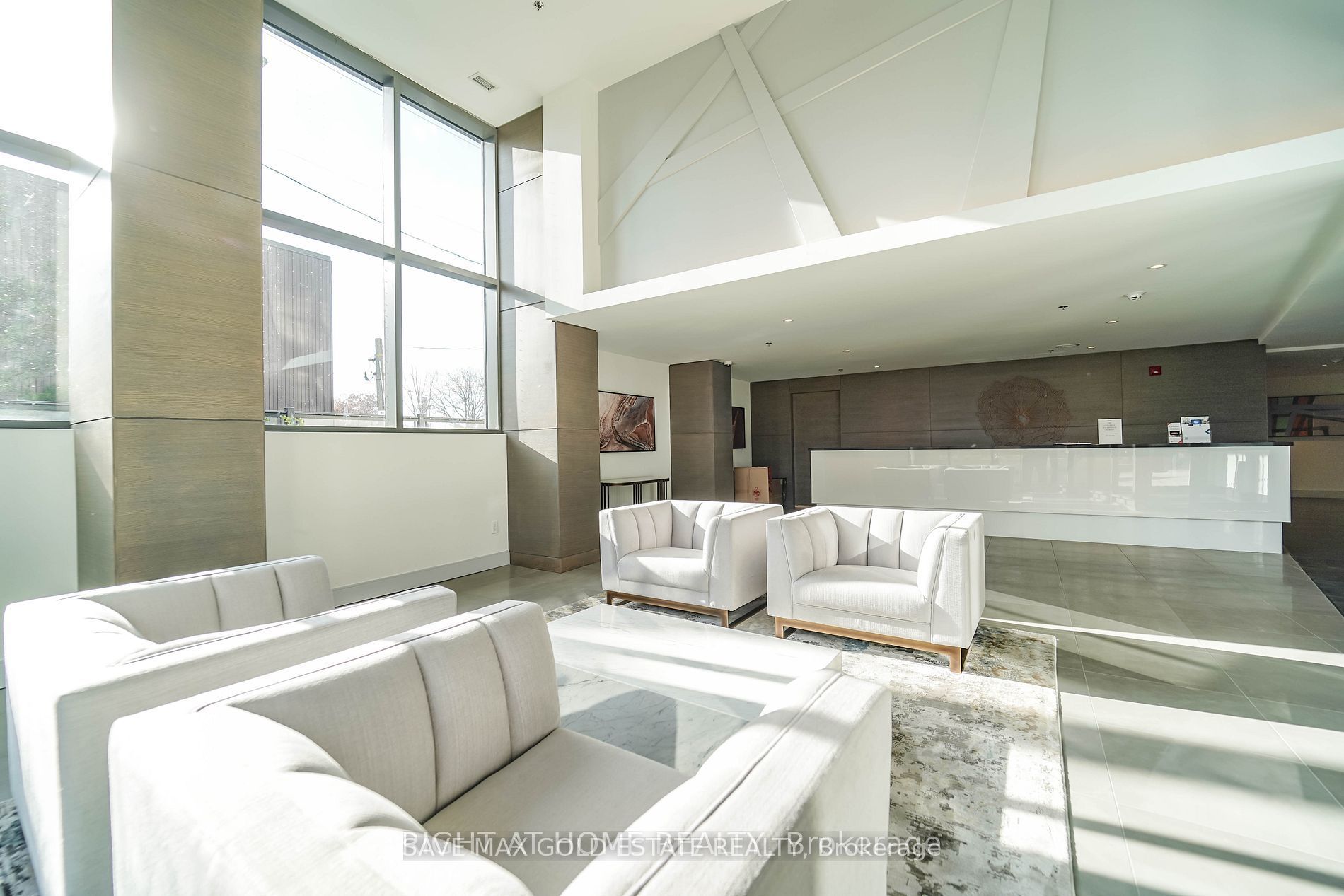 90 Glen Everest Road, #716
