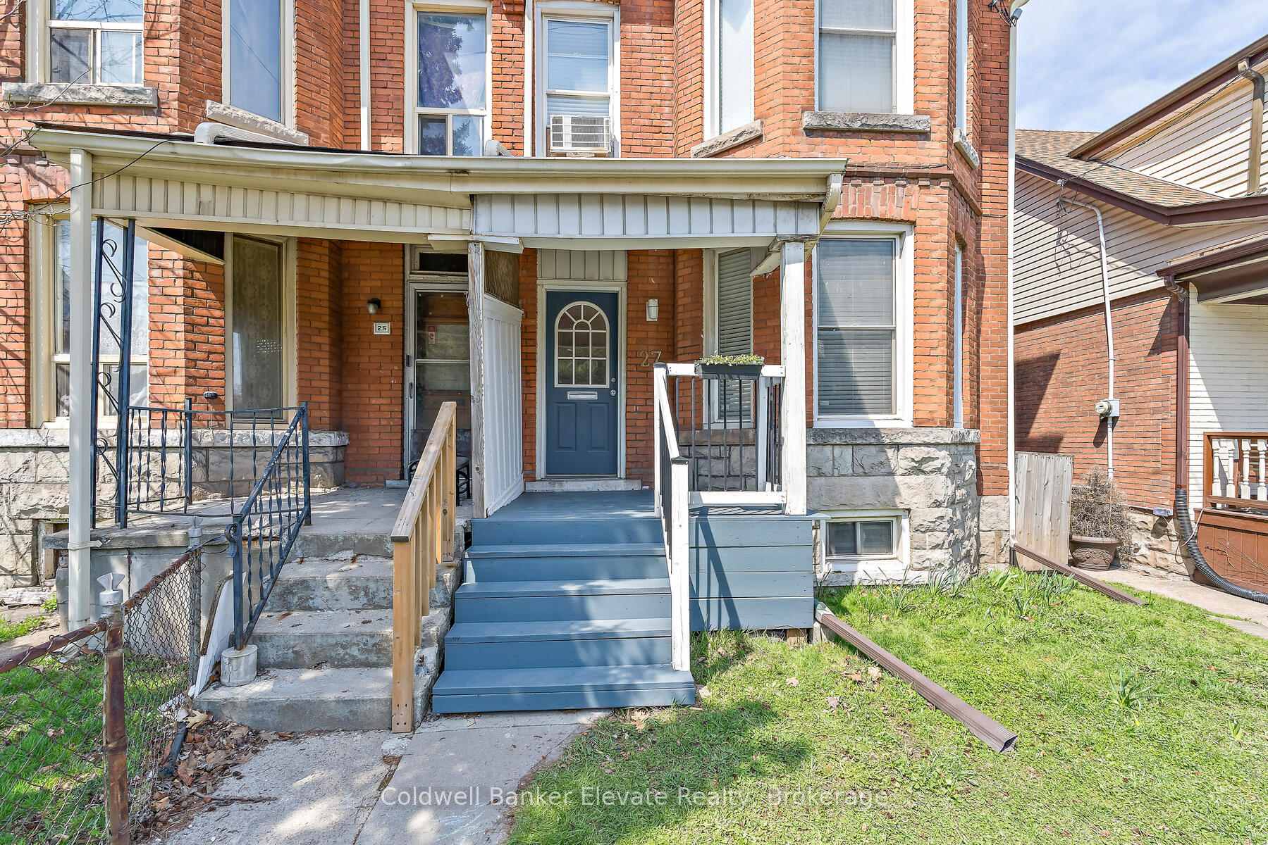 27 Tisdale Street, Hamilton, ON L8L 5M3