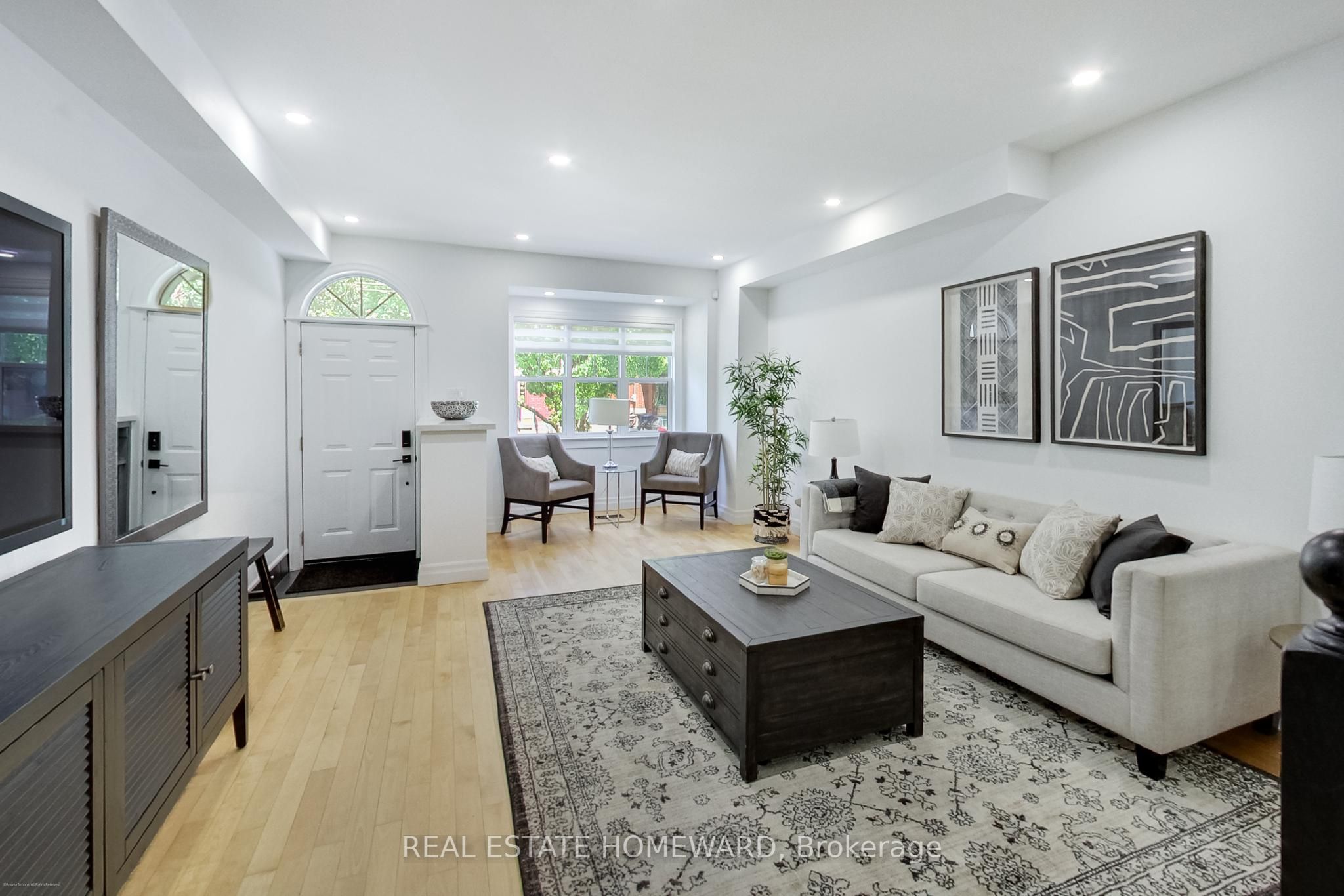83A Swanwick Avenue