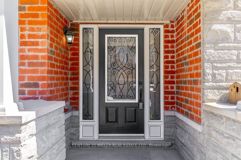 81 New Pines Trail, Brampton, ON L6Z 0J1
