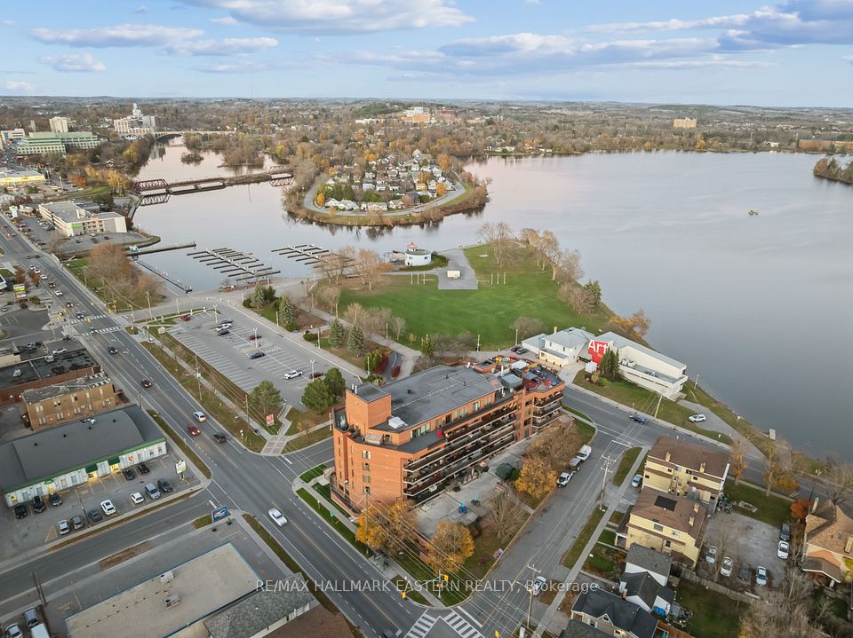 #502 - 2 George Street, Peterborough, ON K9J 8K8