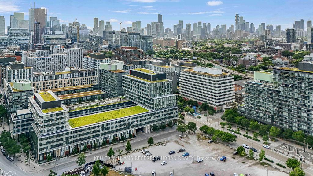 3 Bedrooms Condo at 35 Rolling Mills, Toronto For sale