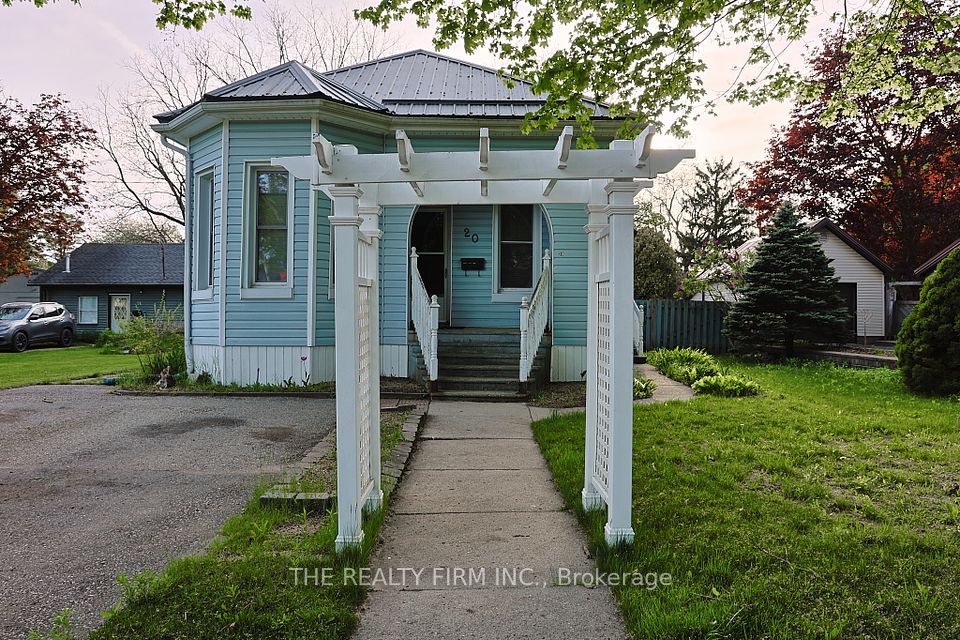 20 Dufferin Street, Aylmer, ON N5H 2L5