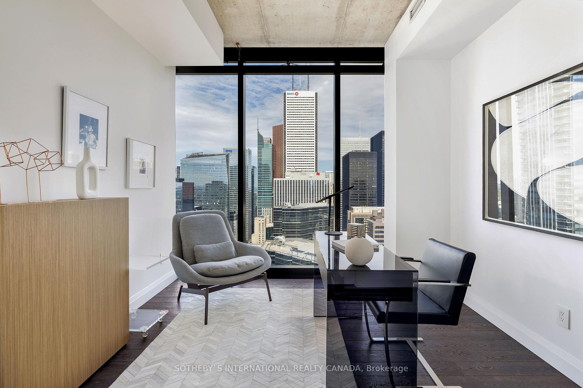4 Bedrooms Condo at 224 King,  Toronto For sale