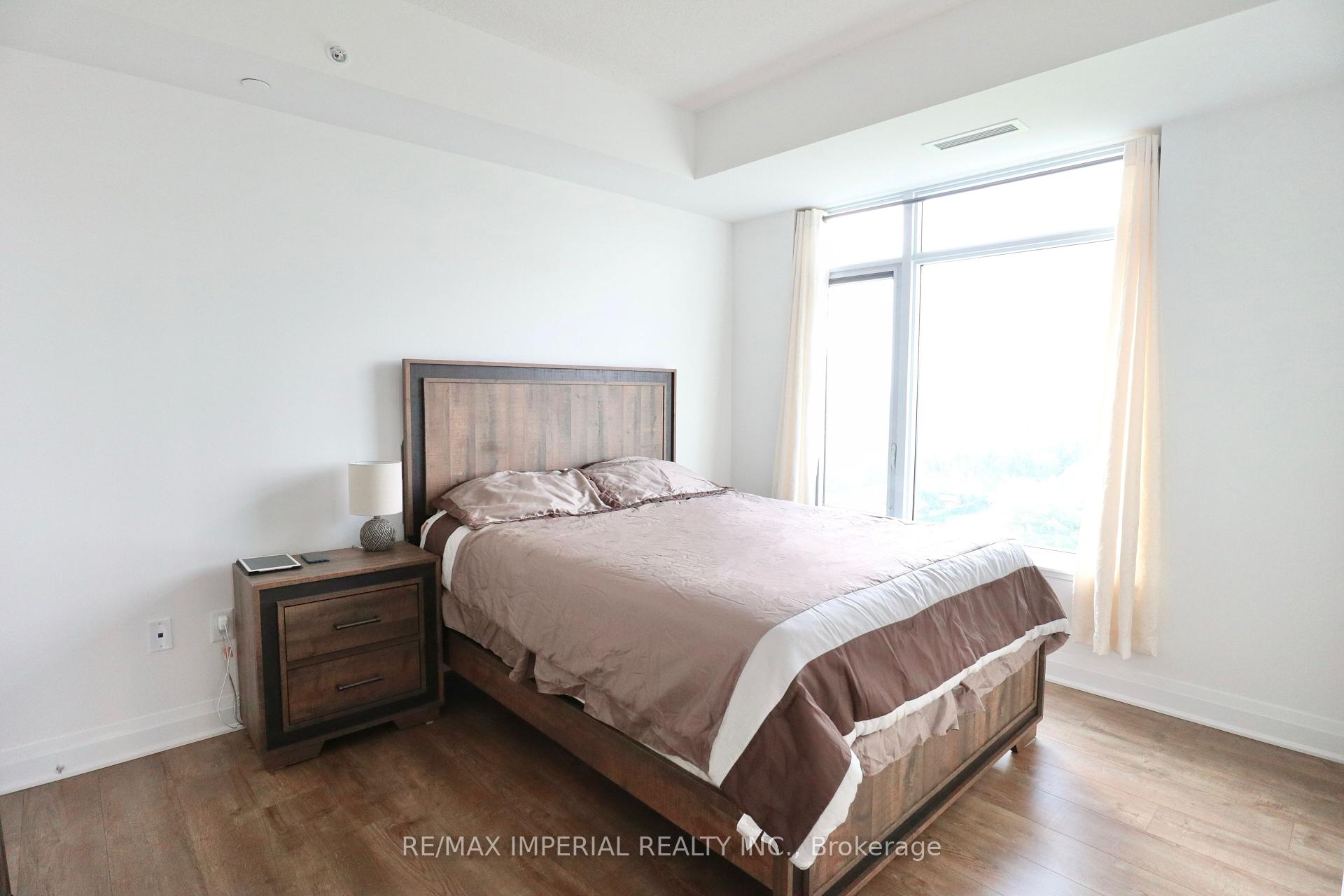 2 Bedrooms Condo at 3220 Sheppard, Toronto For sale
