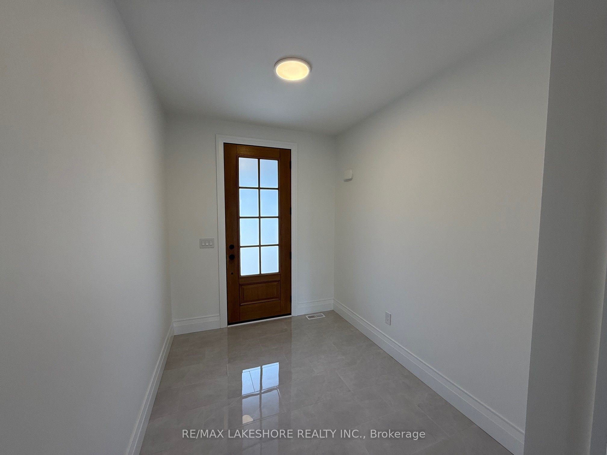 20-1000 D'ARCY Street