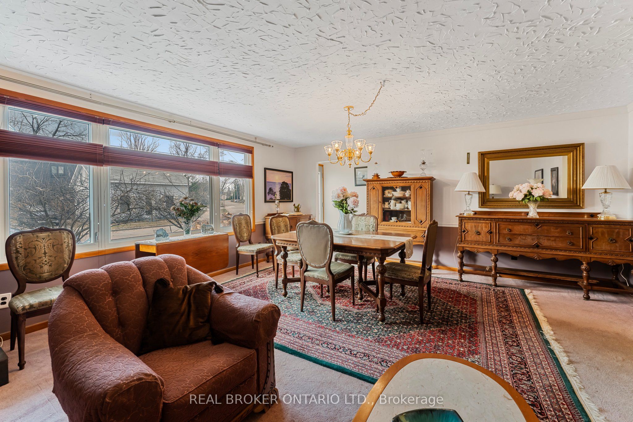 8 Caroline Street, Barrie, ON L4N 2S3