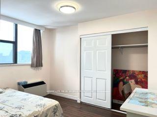 3 Bedrooms Condo at 519 Dundas, Toronto For sale