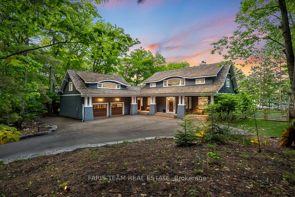 1375 Champlain