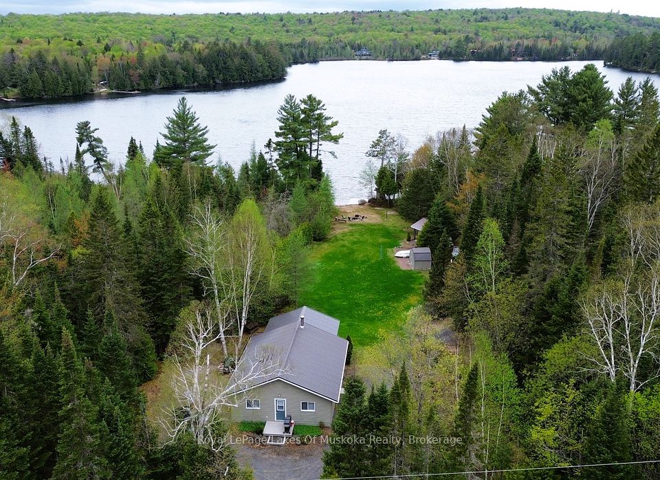 612 Clam Lake
