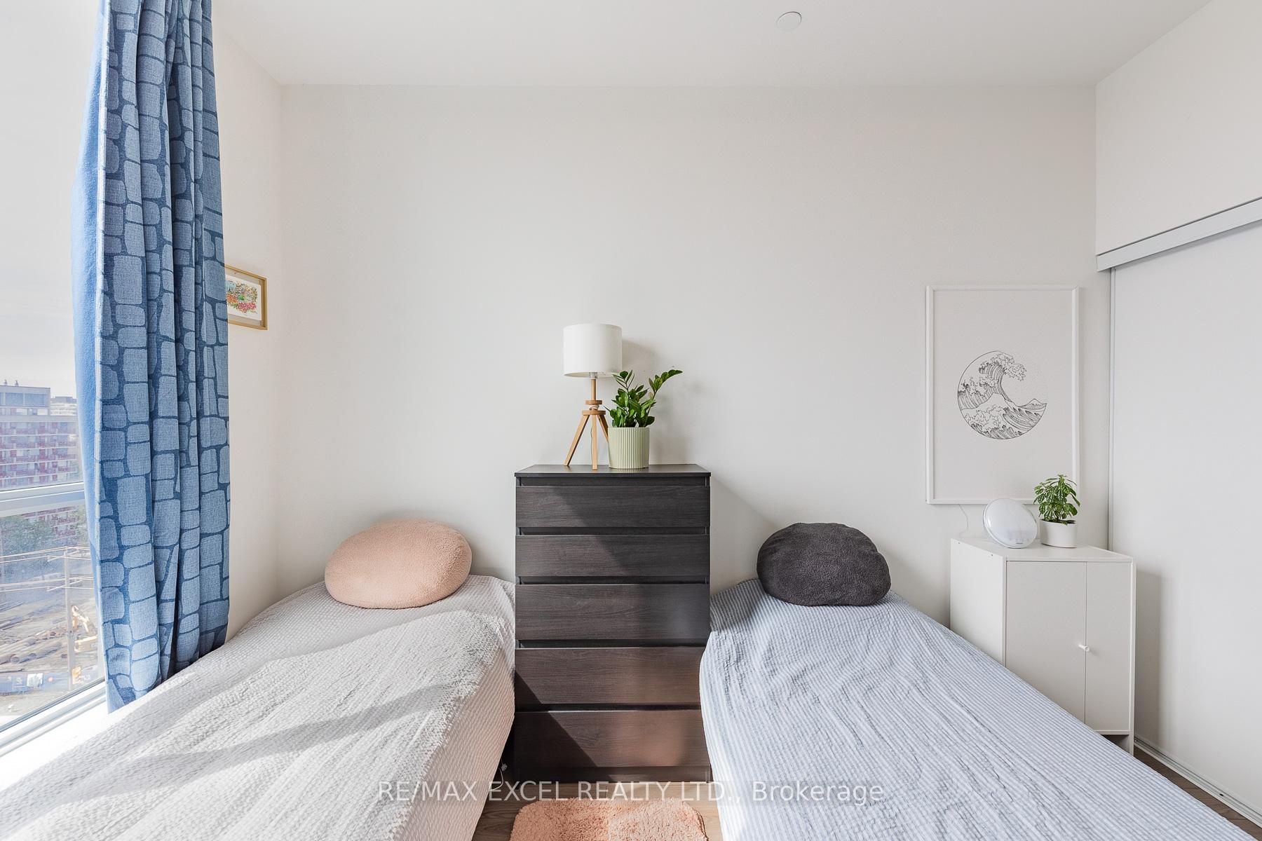 2 Bedrooms Condo at 3121 Sheppard Avenue, Toronto For sale