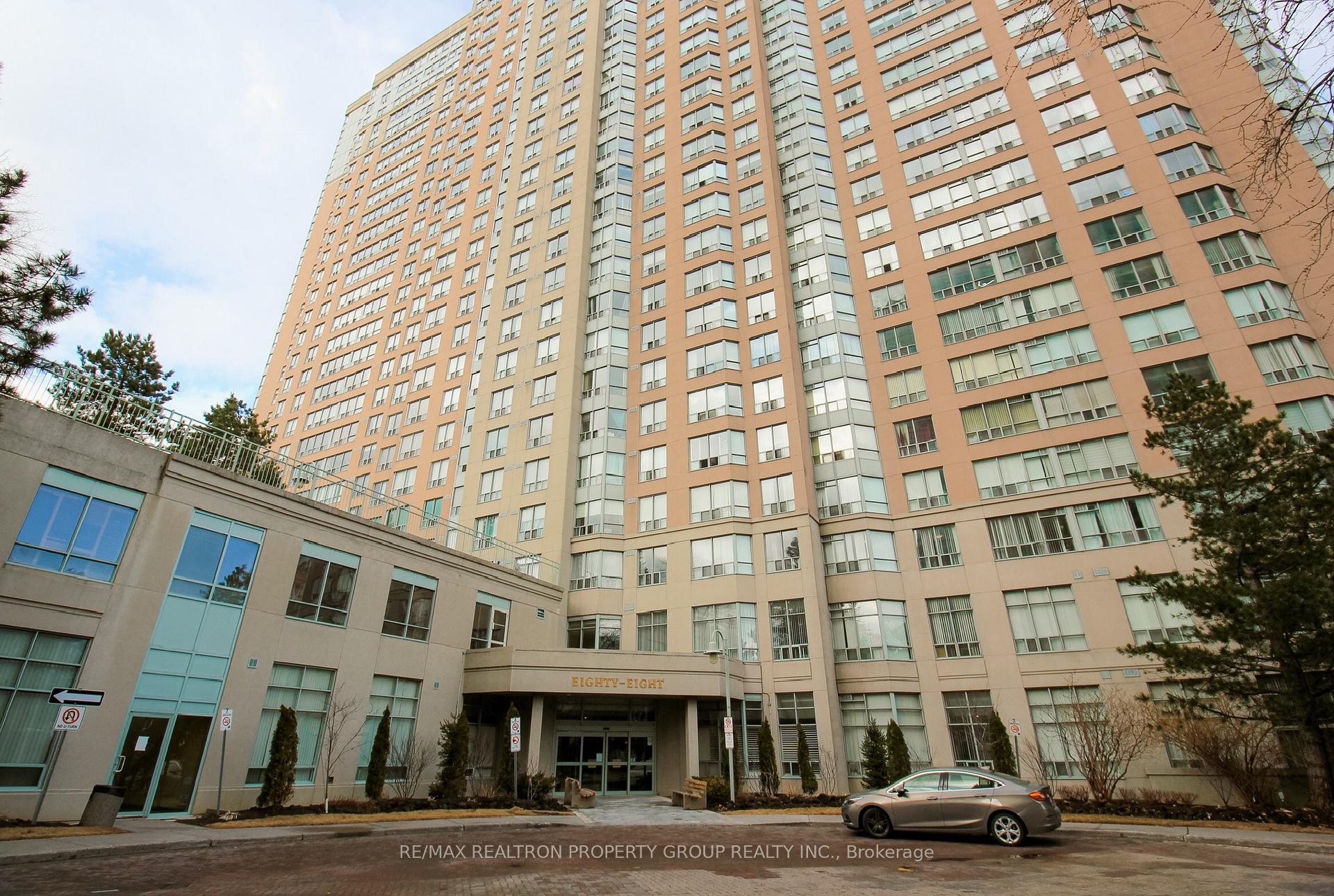 2 Bedrooms Condo at 88 Corporate, Toronto For sale
