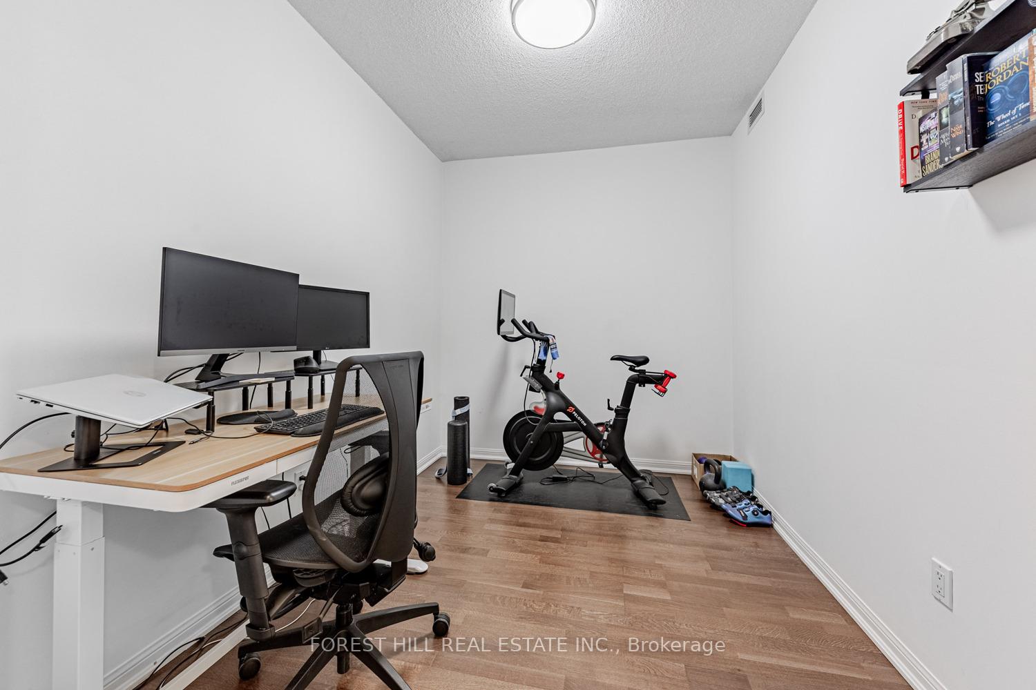 2 Bedrooms Condo at 21 Grand Magazine, Toronto For sale