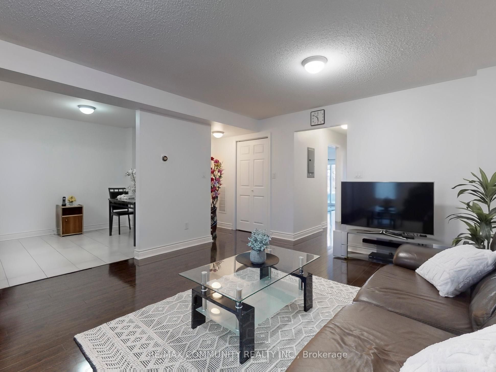 1785 Markham Road, #101