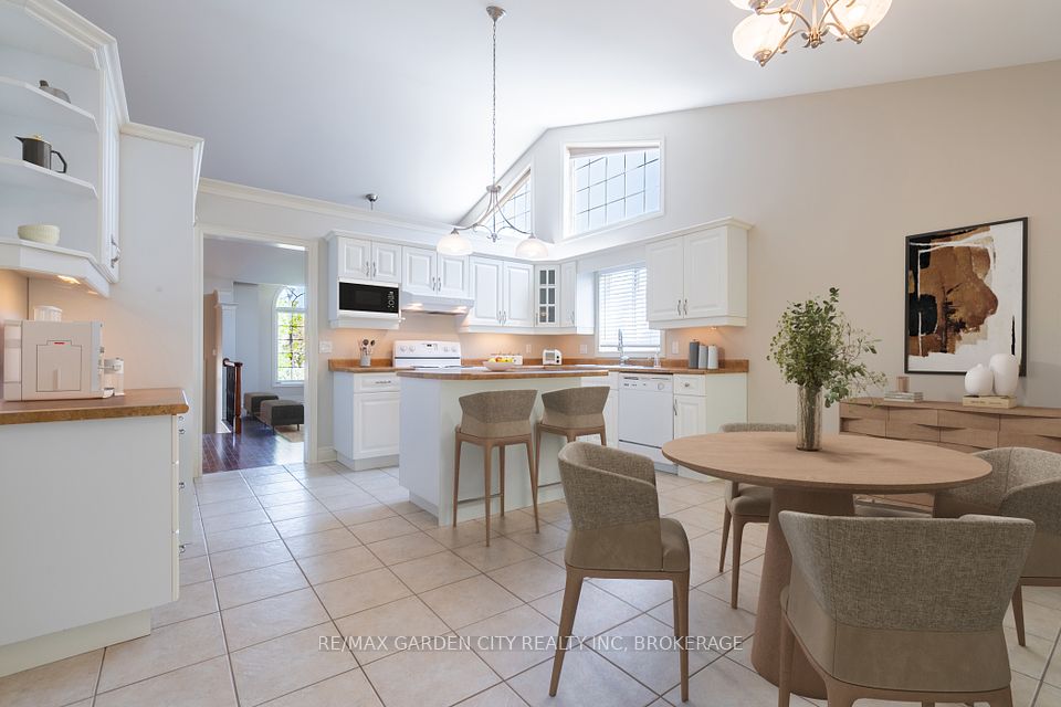 undefined ; MLS ID: X12156540