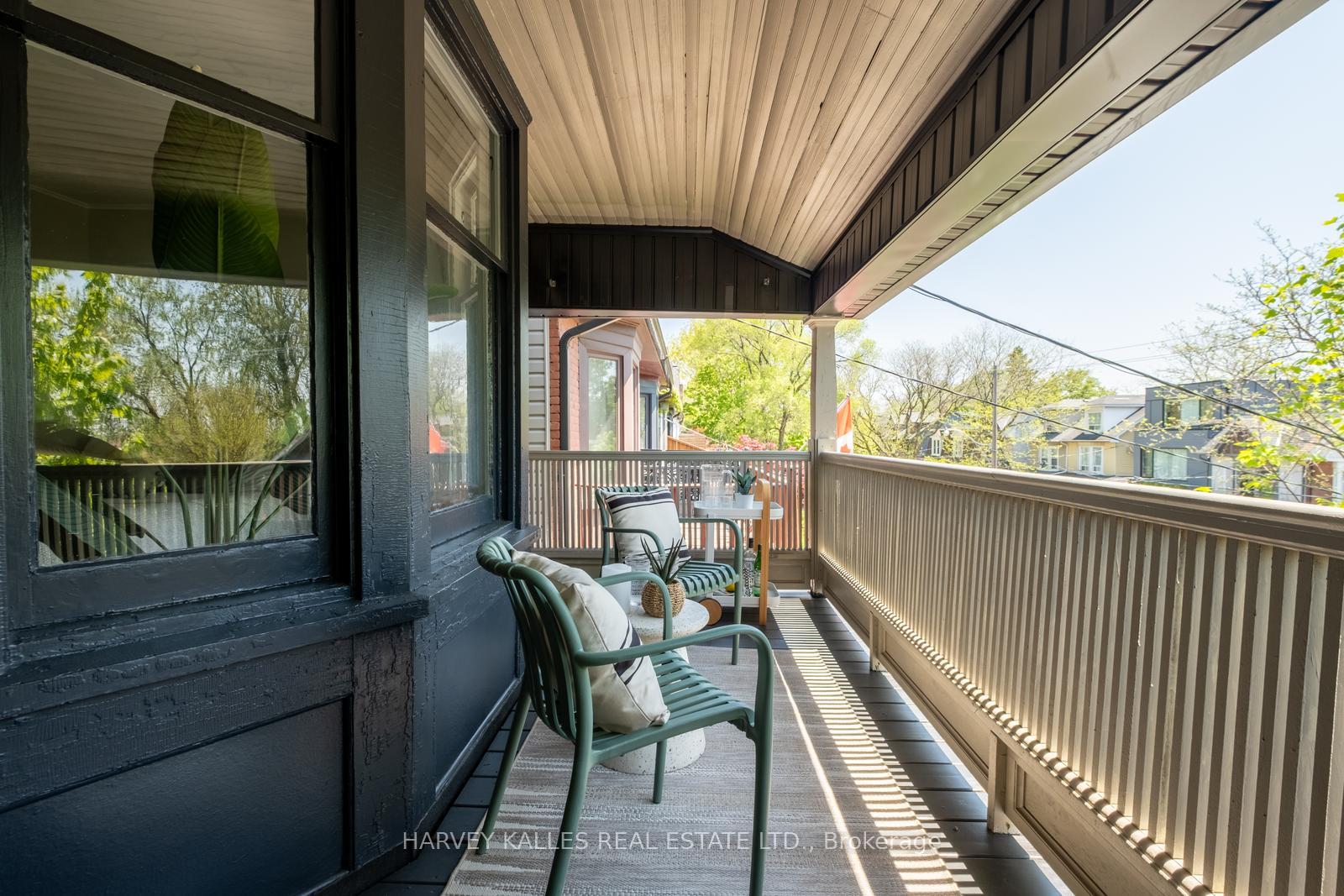 30 Dingwall Avenue