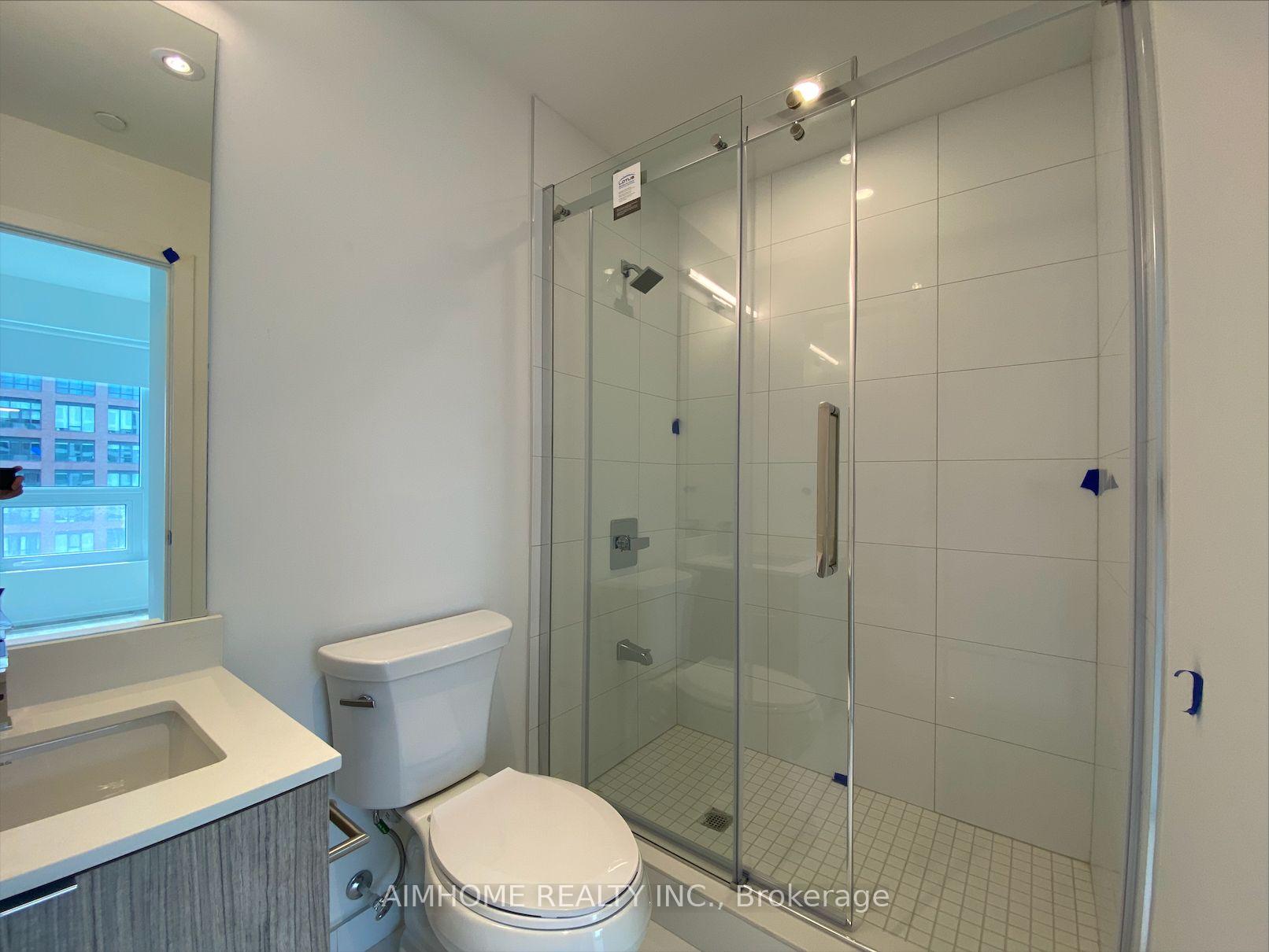 2 Bedrooms Condo at 395 Bloor, Toronto For sale
