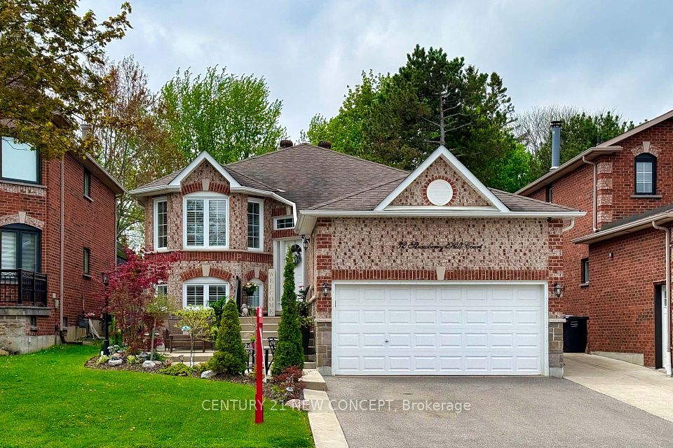 32 Strawberry Hill Crt