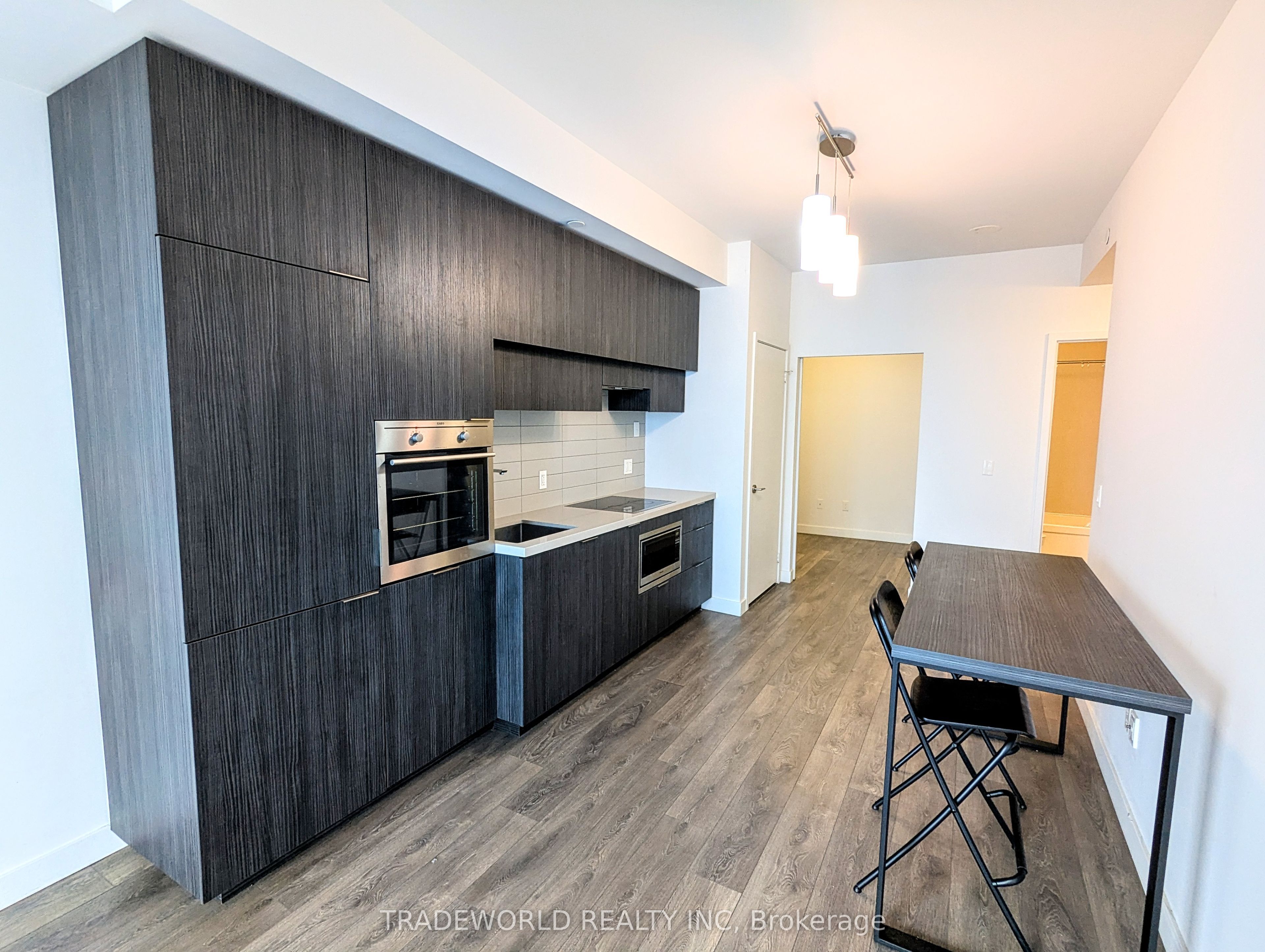 8 Eglinton Avenue E, #4212