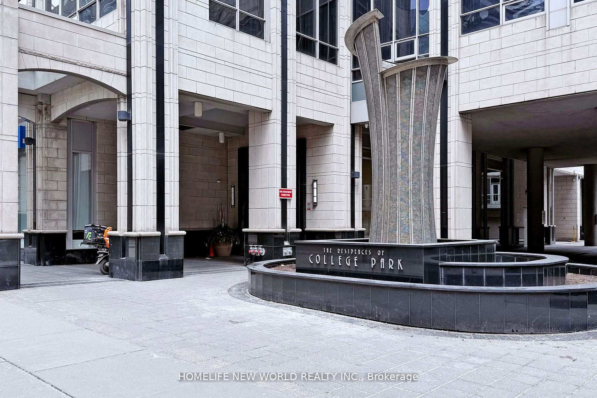 2 Bedrooms Condo at 763 Bay, Toronto For sale