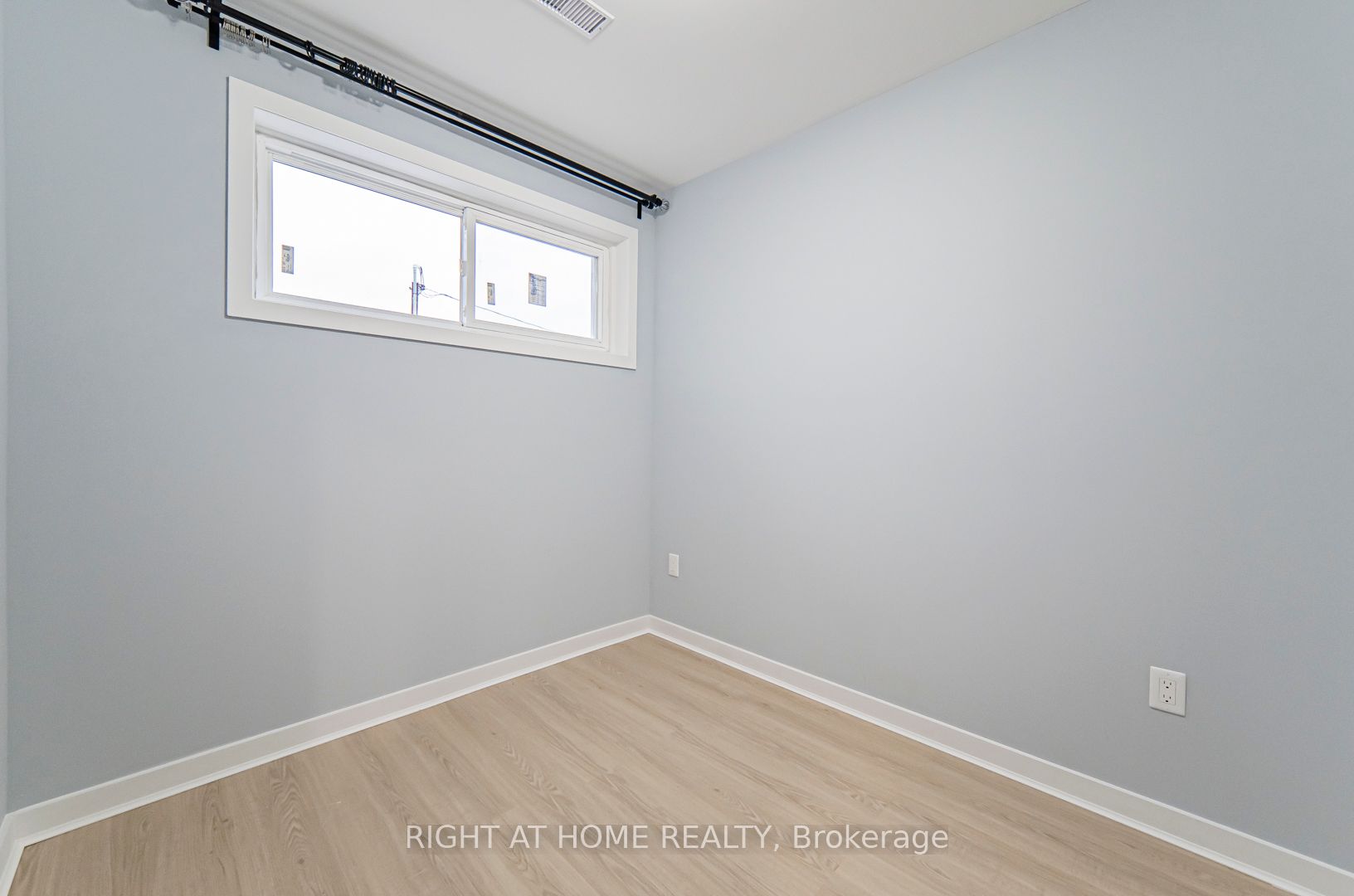 250 Beechy Drive, #Main Floor