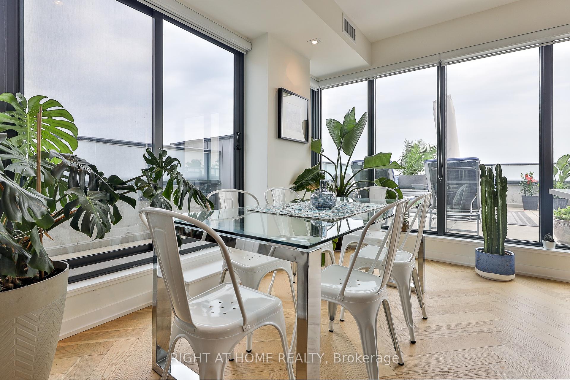 2 Bedrooms Condo at 430 Roncesvalles, Toronto For sale