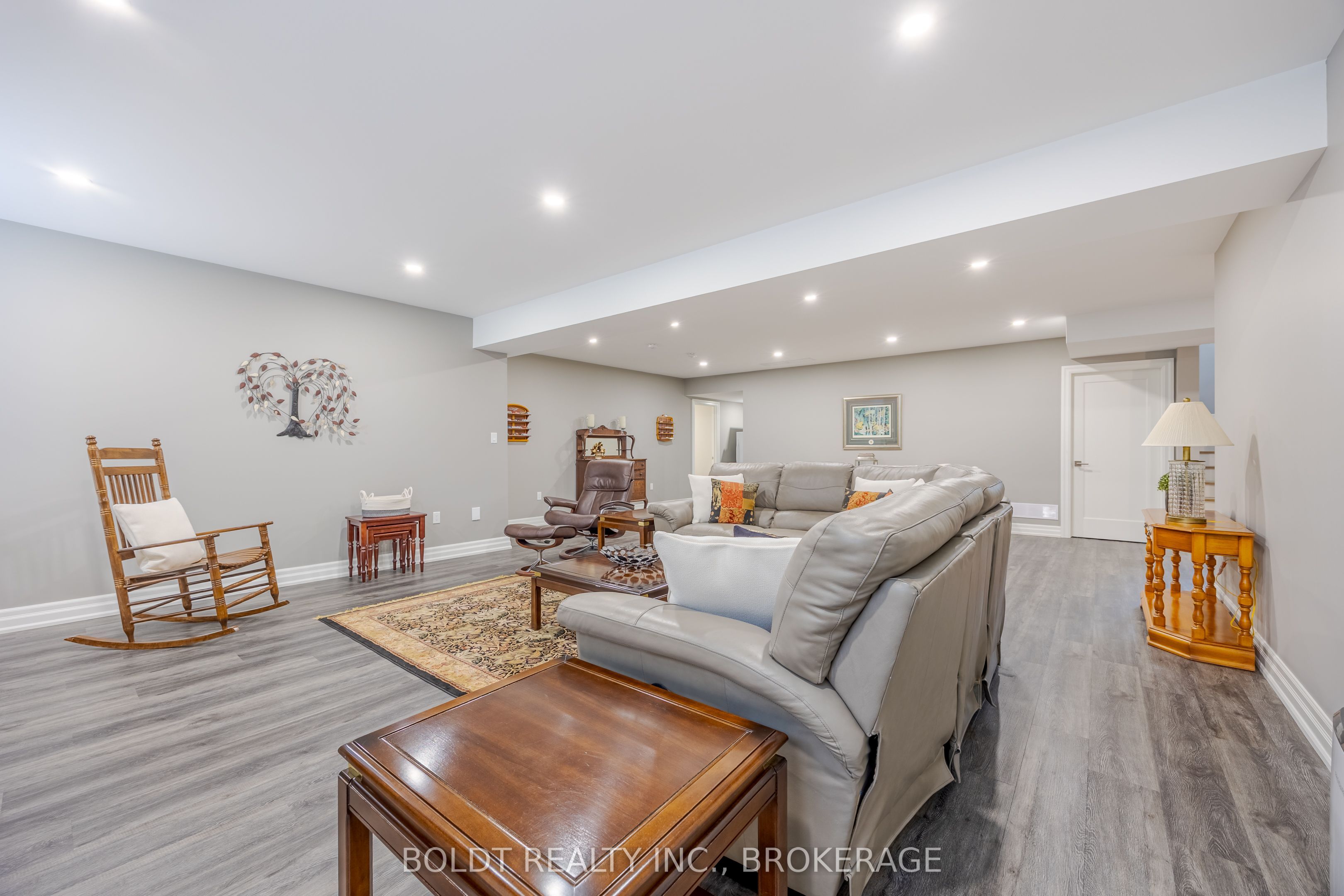 22 Joyce Crescent