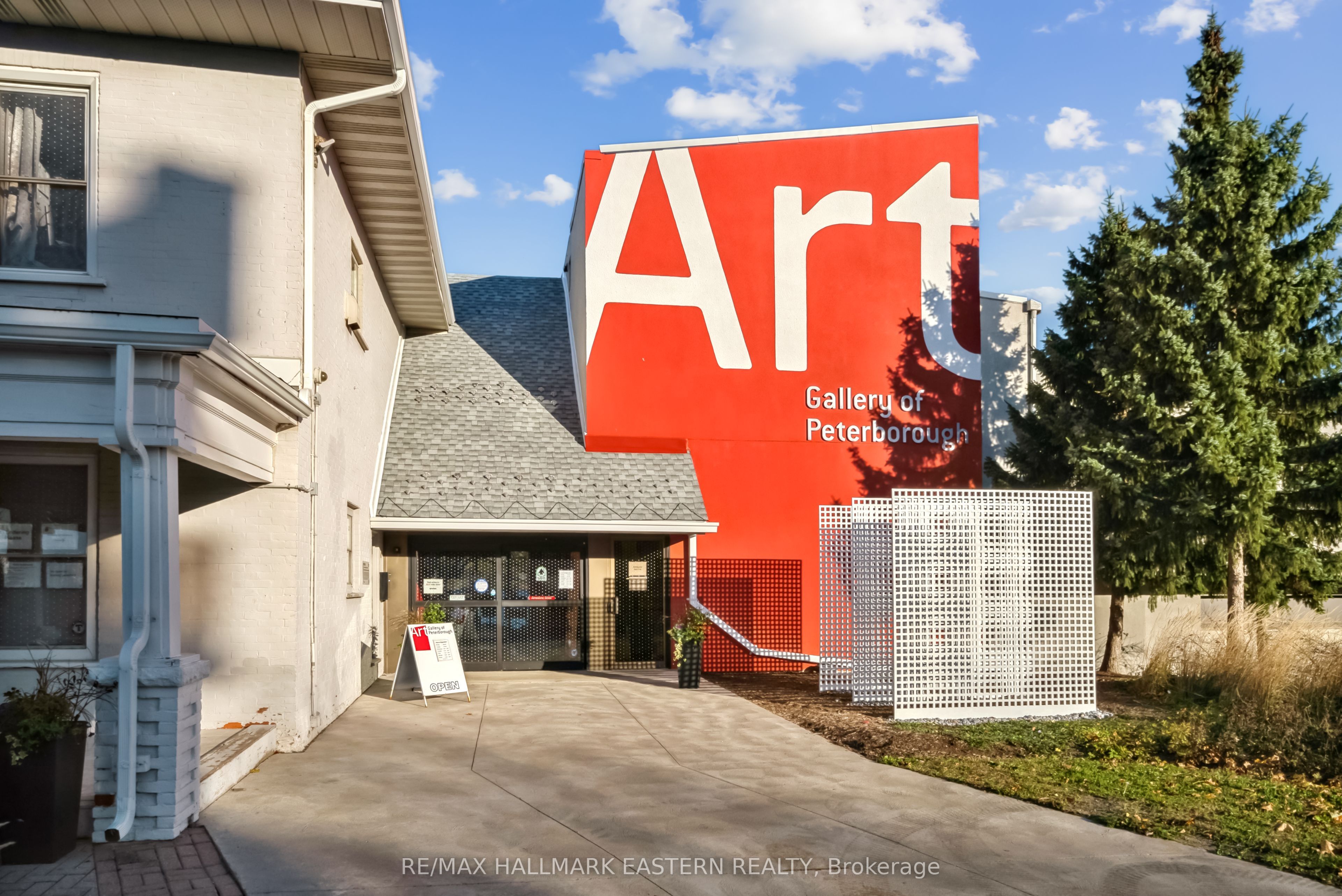 #502 - 2 George Street, Peterborough, ON K9J 8K8