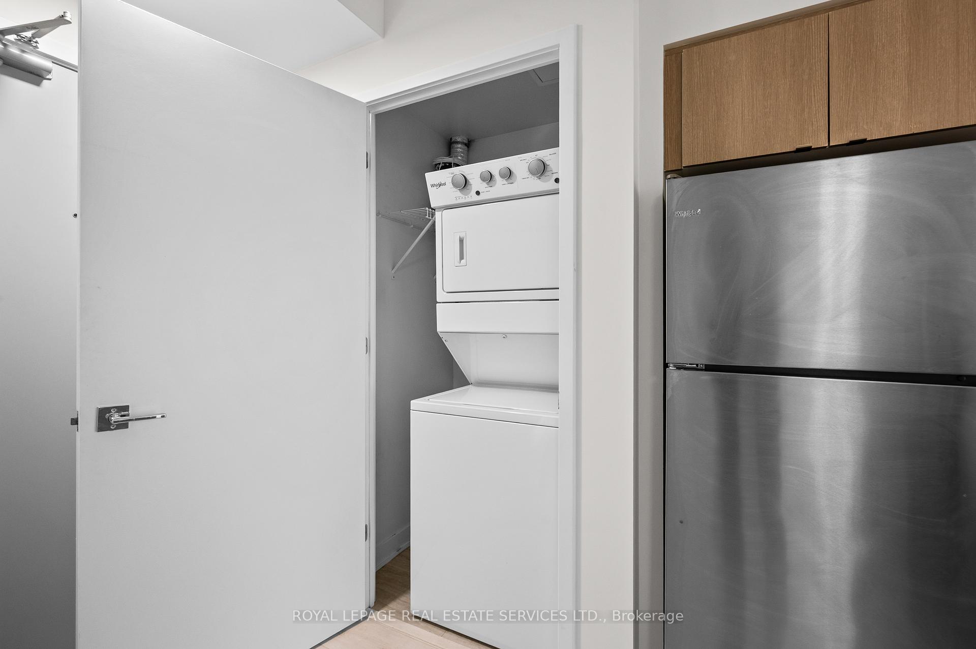 1 Bedroom Condo at 1117 Cooke, Burlington For sale