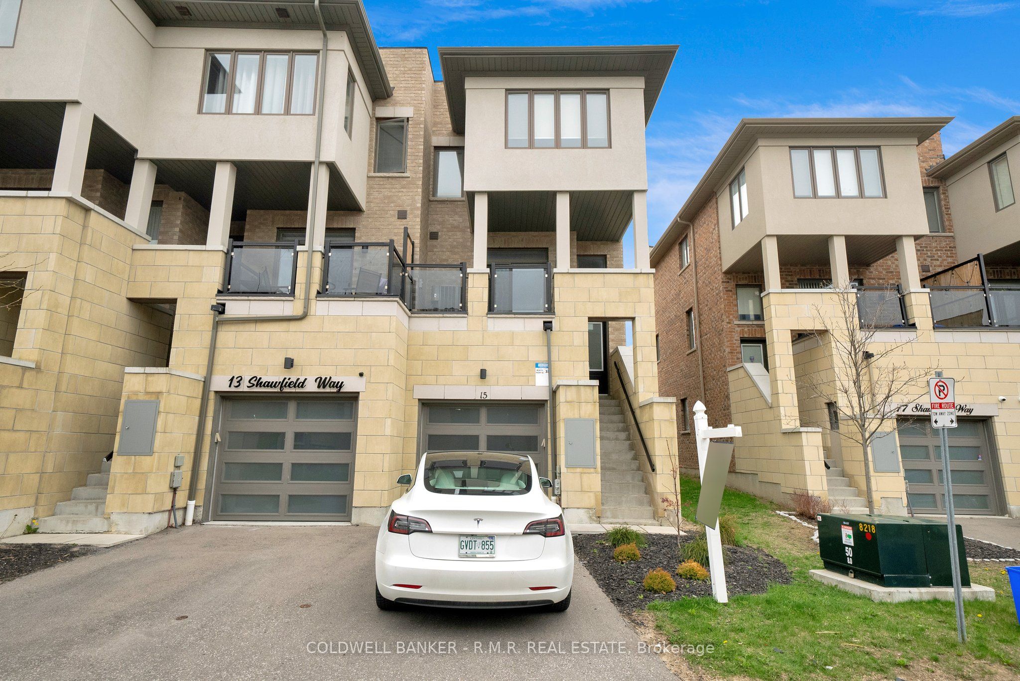 15 Shawfield Way, #83