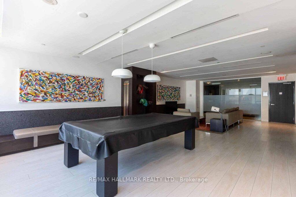 Condo at 55 Regent Park, Toronto For sale