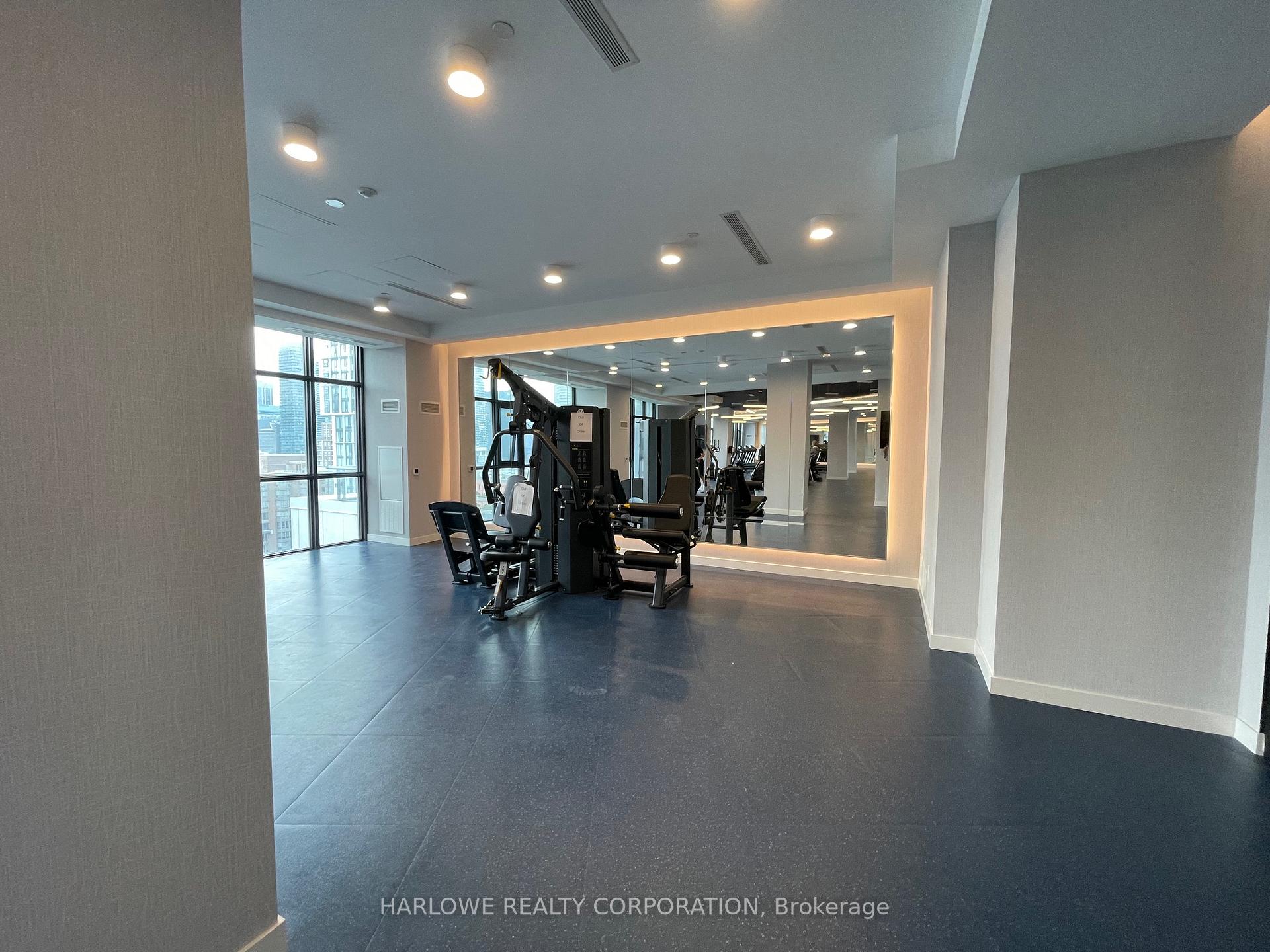 5 Bedrooms Condo at 60 Princess,  Toronto For sale