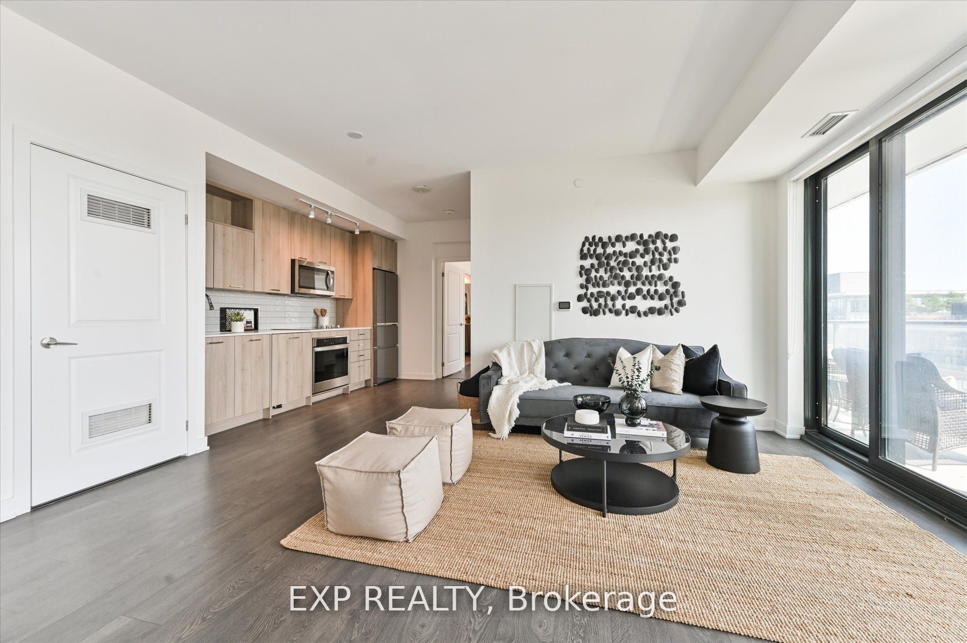 120 Eagle Rock Way, #806