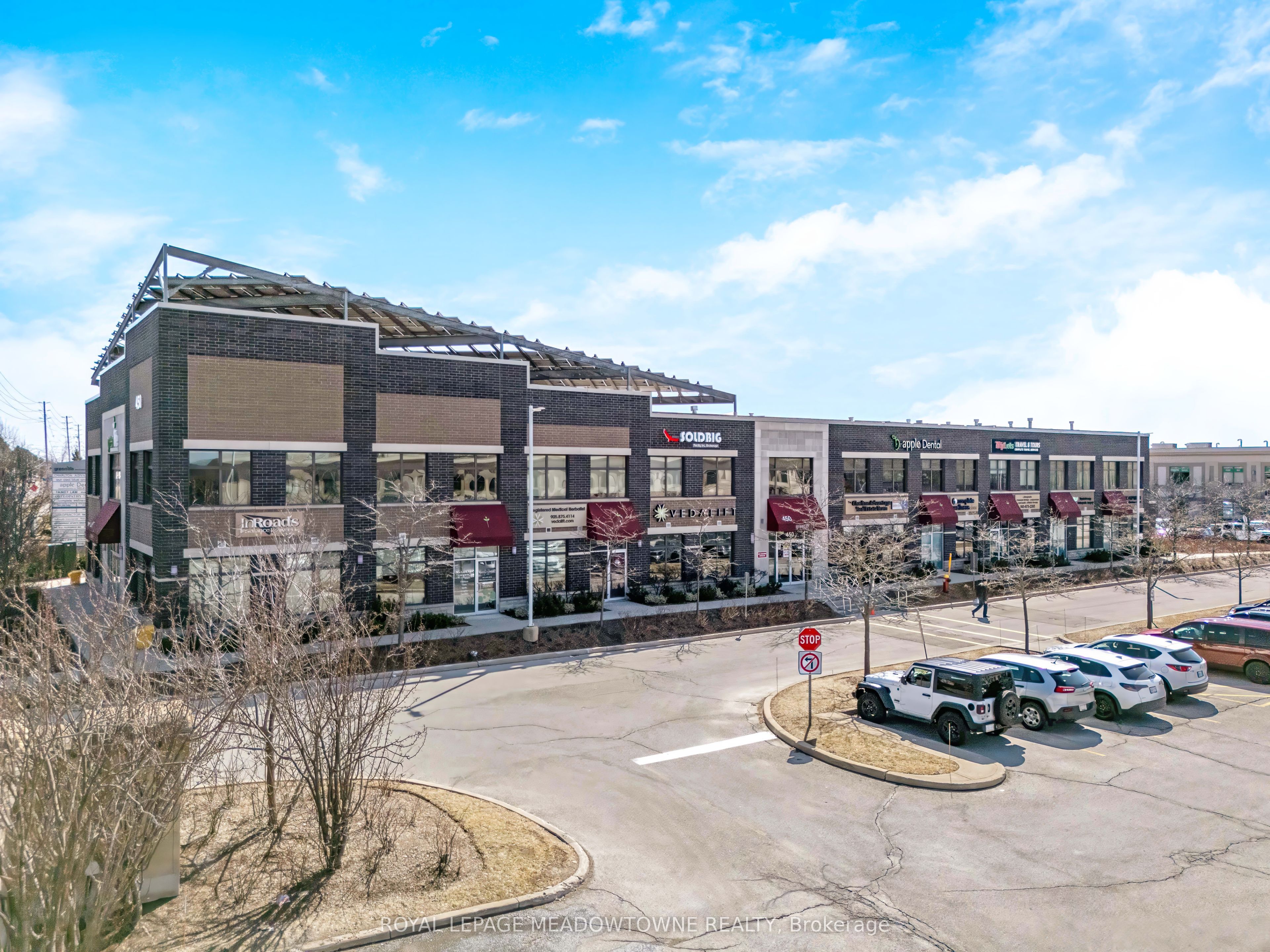 450 Bronte Street S, #110
