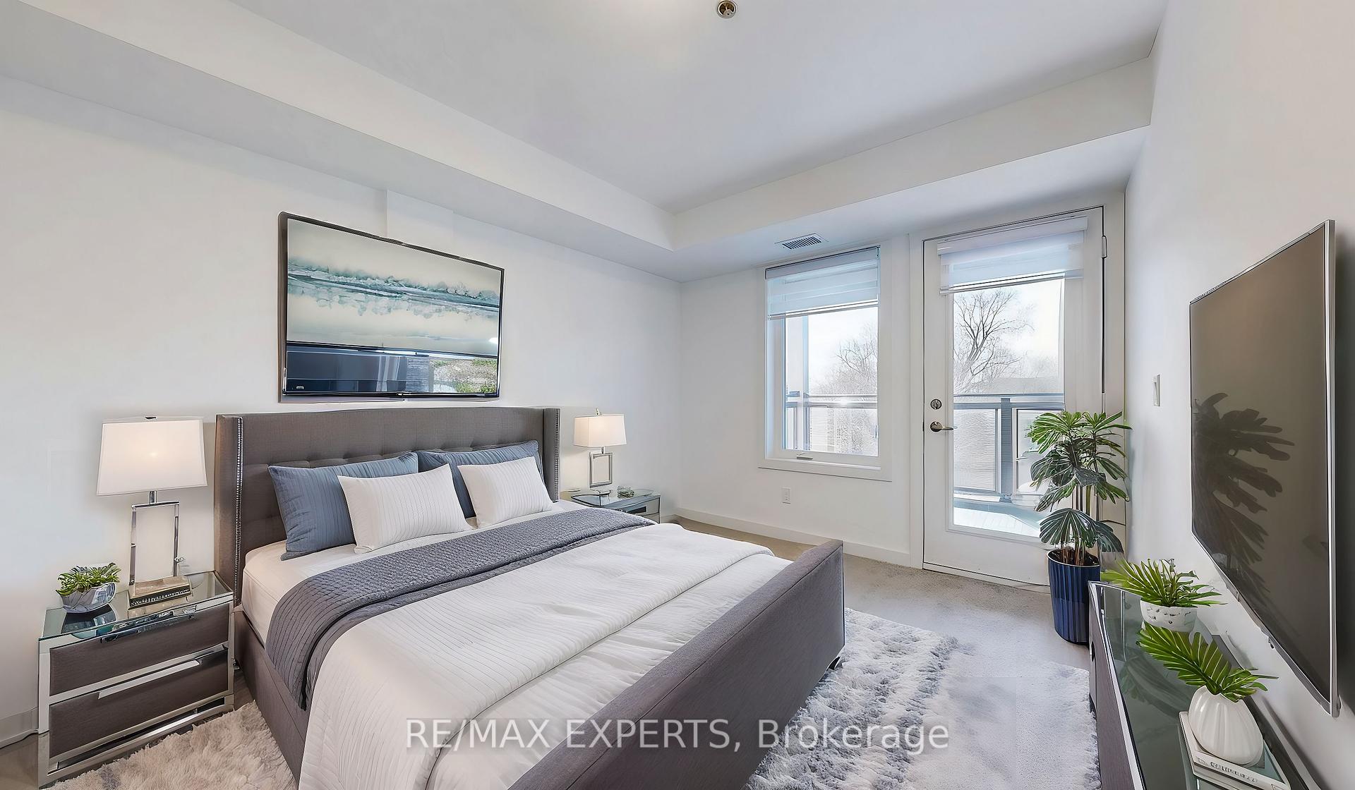 1 Bedroom Condo at 45 Connaught, Toronto For sale