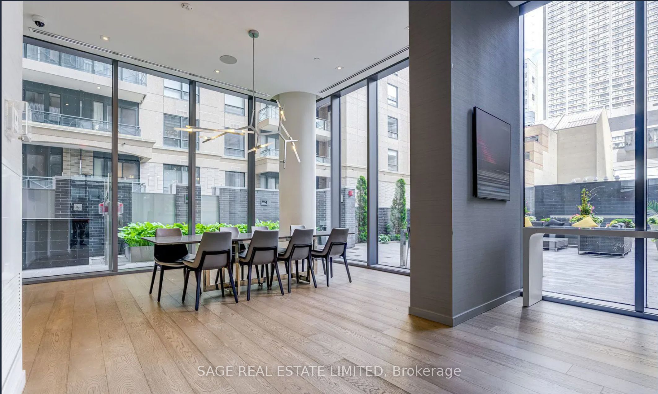 42 Charles Street E, #1003