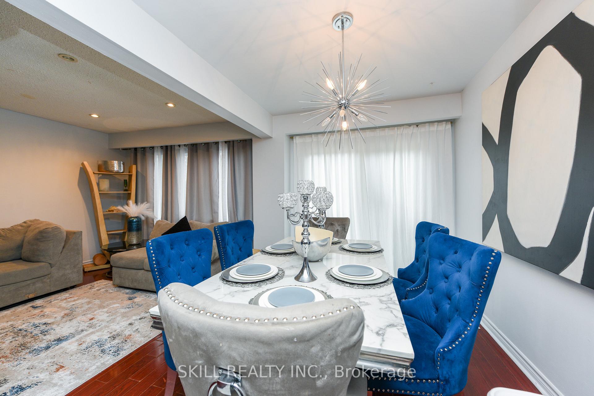 5 Bedrooms Condo at 7500 Goreway,  Mississauga For sale