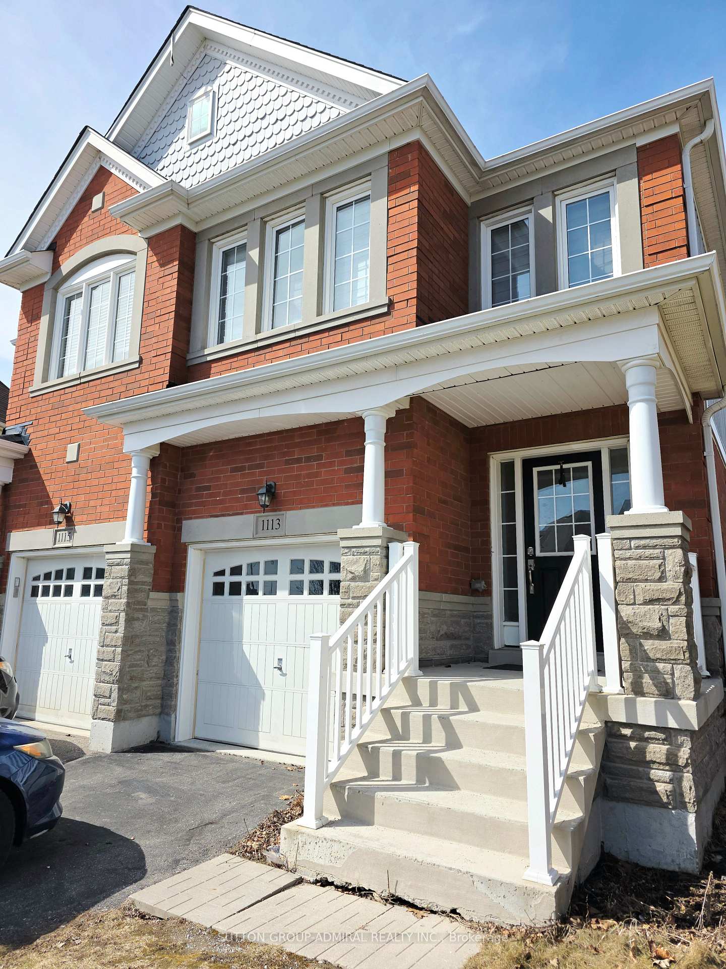 1113 Schooling Drive, Oshawa, ON L1H 7K5