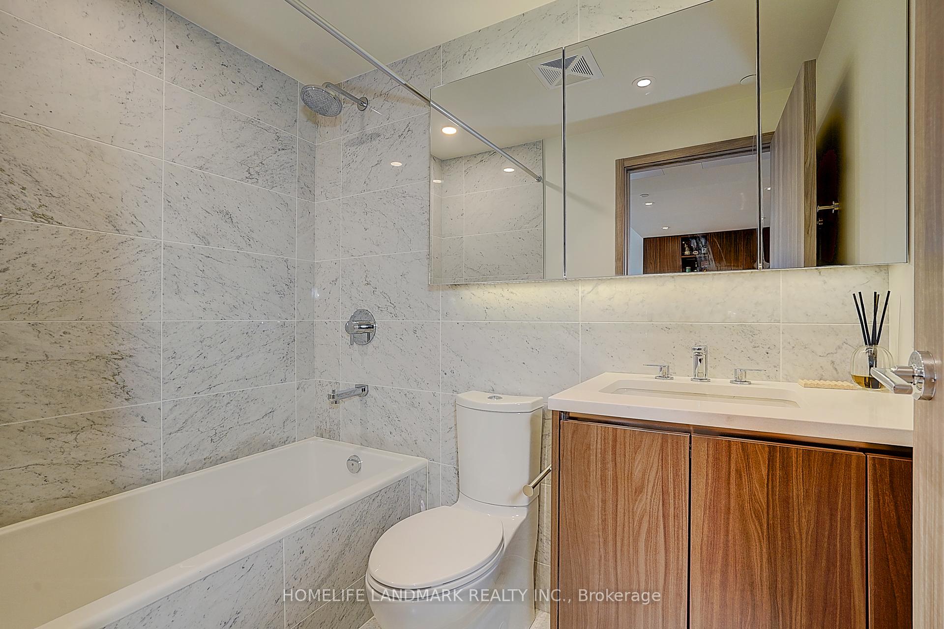 3 Bedrooms Condo at 85 Mcmahon, Toronto For sale