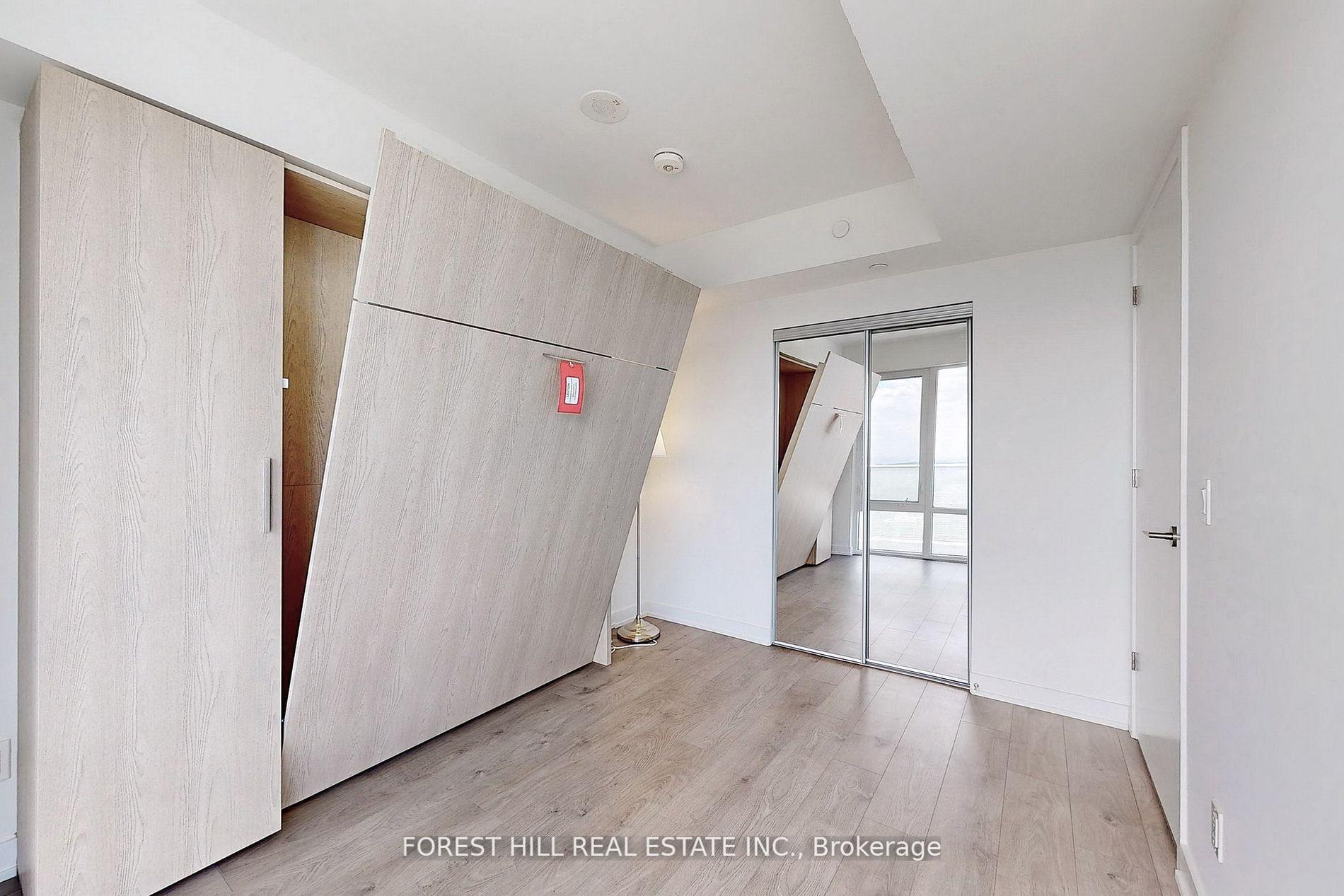 2 Bedrooms Condo at 501 Yonge,  Toronto For sale