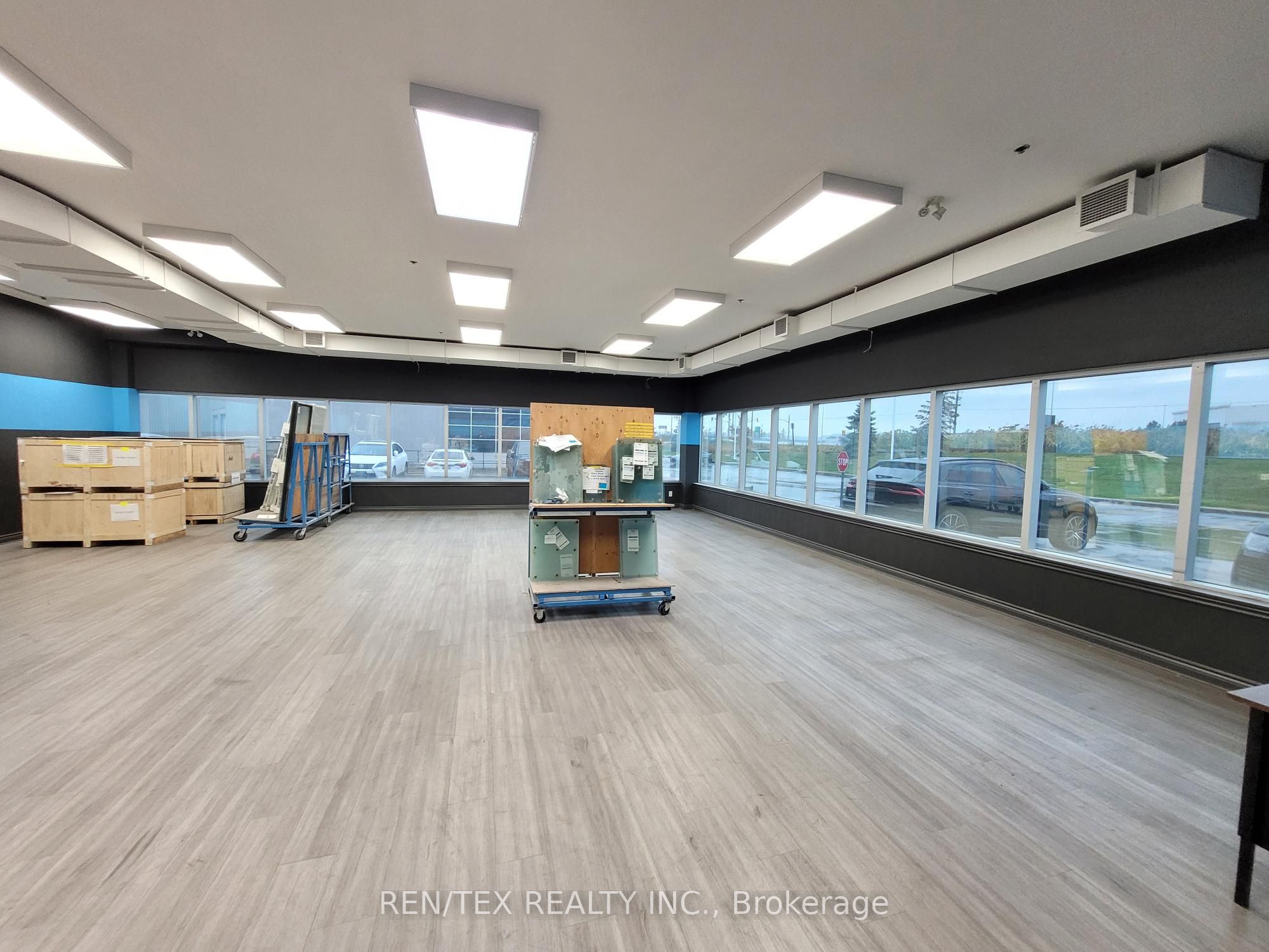 6221 Highway 7, #U 1-3