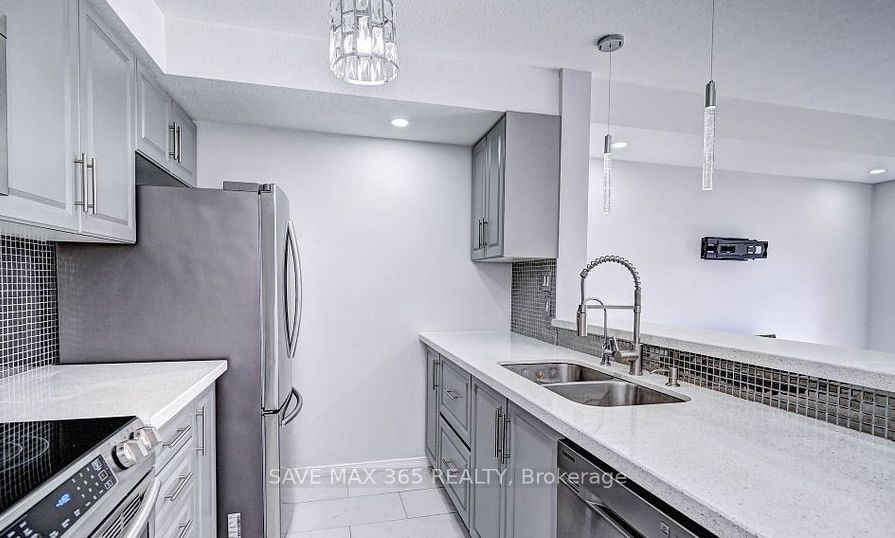45 Cedarhill Crescent, #4D