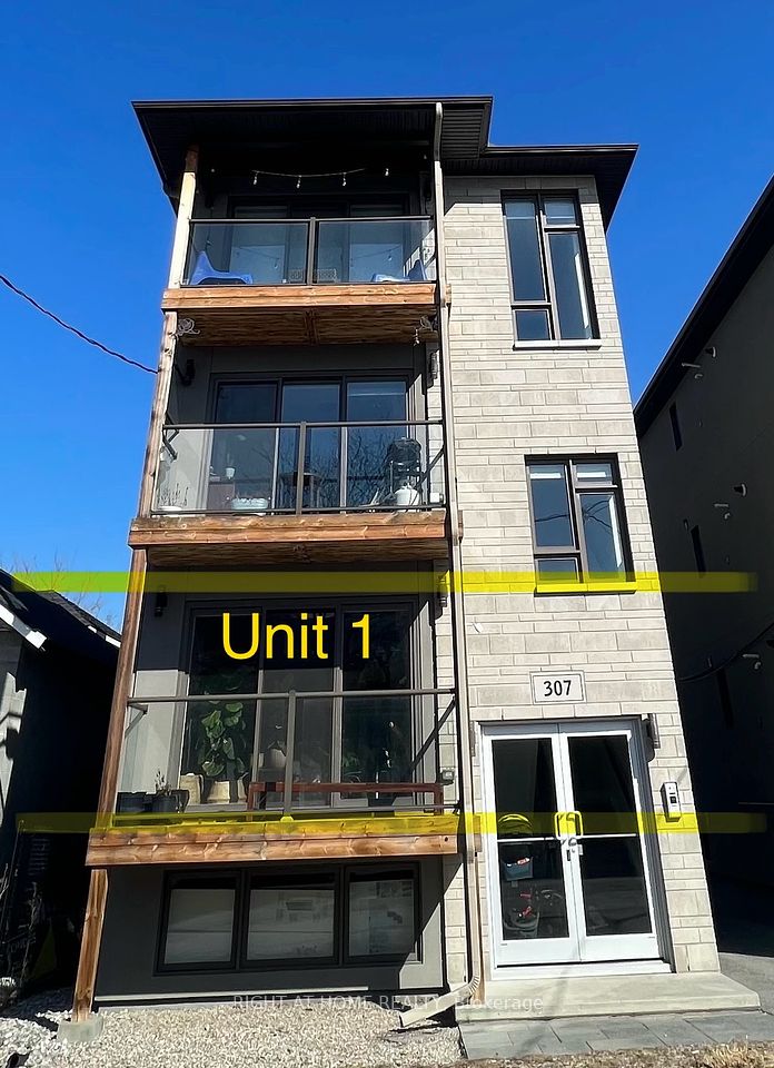 307 PICTON