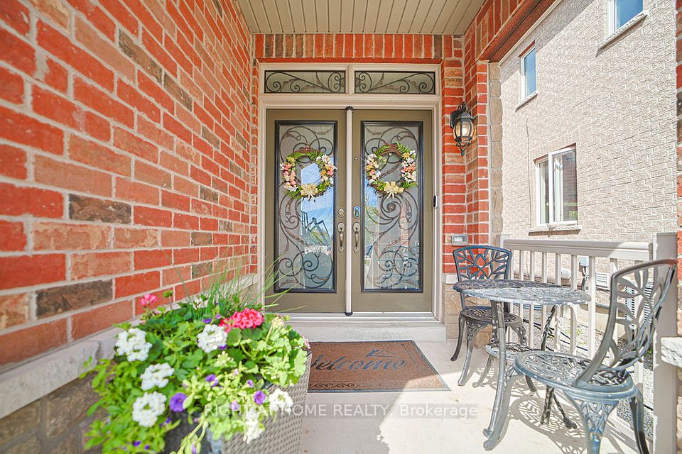 65 Firwood Drive, Richmond Hill, ON L4S 2A1